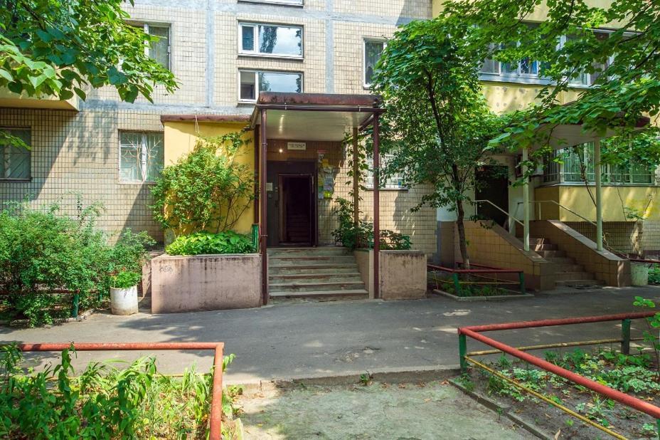 Квартира По Адресу Дружбы Народов 8А Kiev Esterno foto